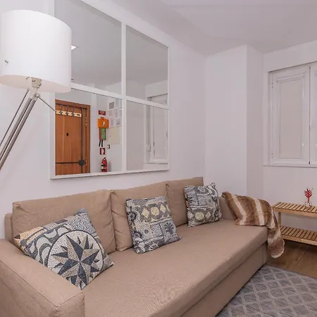 Feira Da Ladra Comfy Premium Lissabon