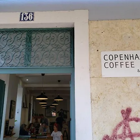 Feira Da Ladra Comfy Premium Lisbon